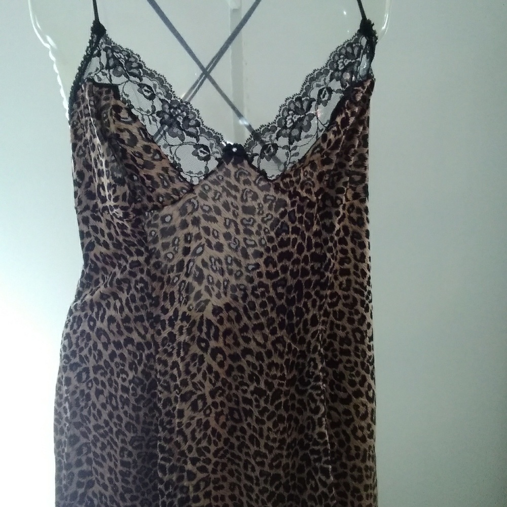 Intimate Attitudes plus size chemise